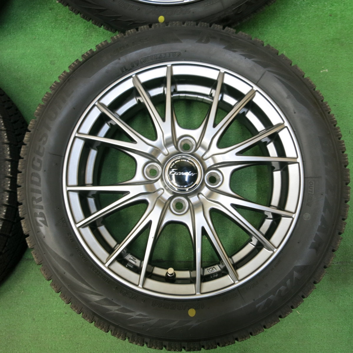 *送料無料* バリ溝！キレイ！ほぼ10分★スタッドレス 155/65R14 ブリヂストン ブリザック VRX2 Exceeder エクシーダー 14インチ PCD100/4H★4072505SYス