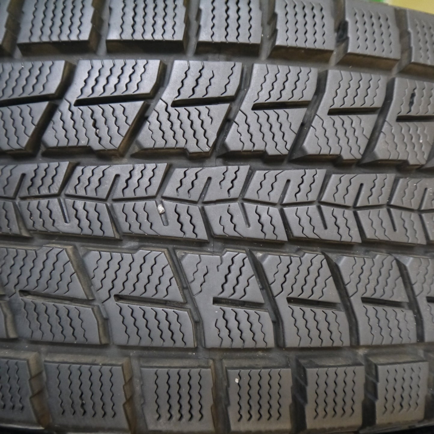 バリ溝！キレイ！9分★スタッドレス 225/65R17 ダンロップ ウインターマックス SJ8 ECO FORME CRS101 エコフォルム 17インチ PCD114.3/5H★5112607Hス