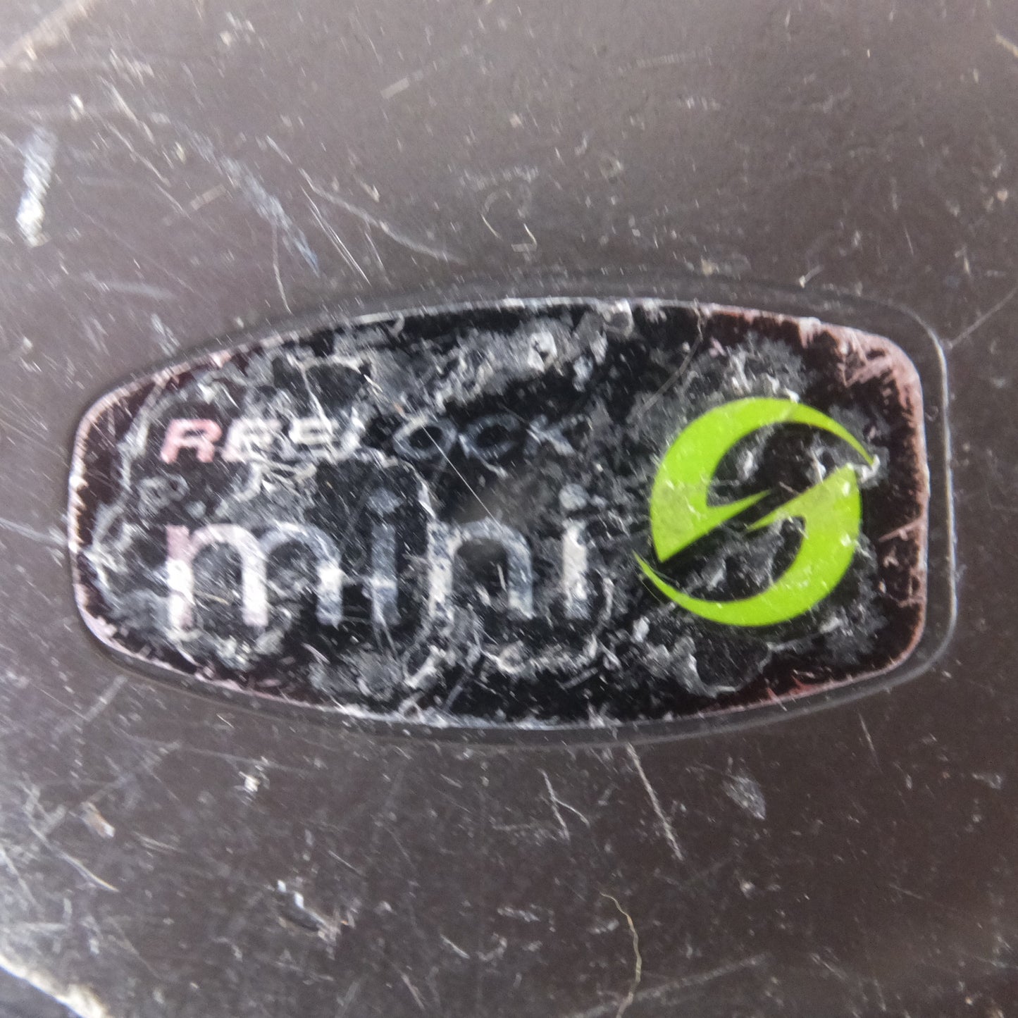 [送料無料] ★サンコー タイタン TITAN 小型軽量巻取式ランヤード リーロックミニ REELOCK mini mini-001　使用可能質量 100kg/130kg★