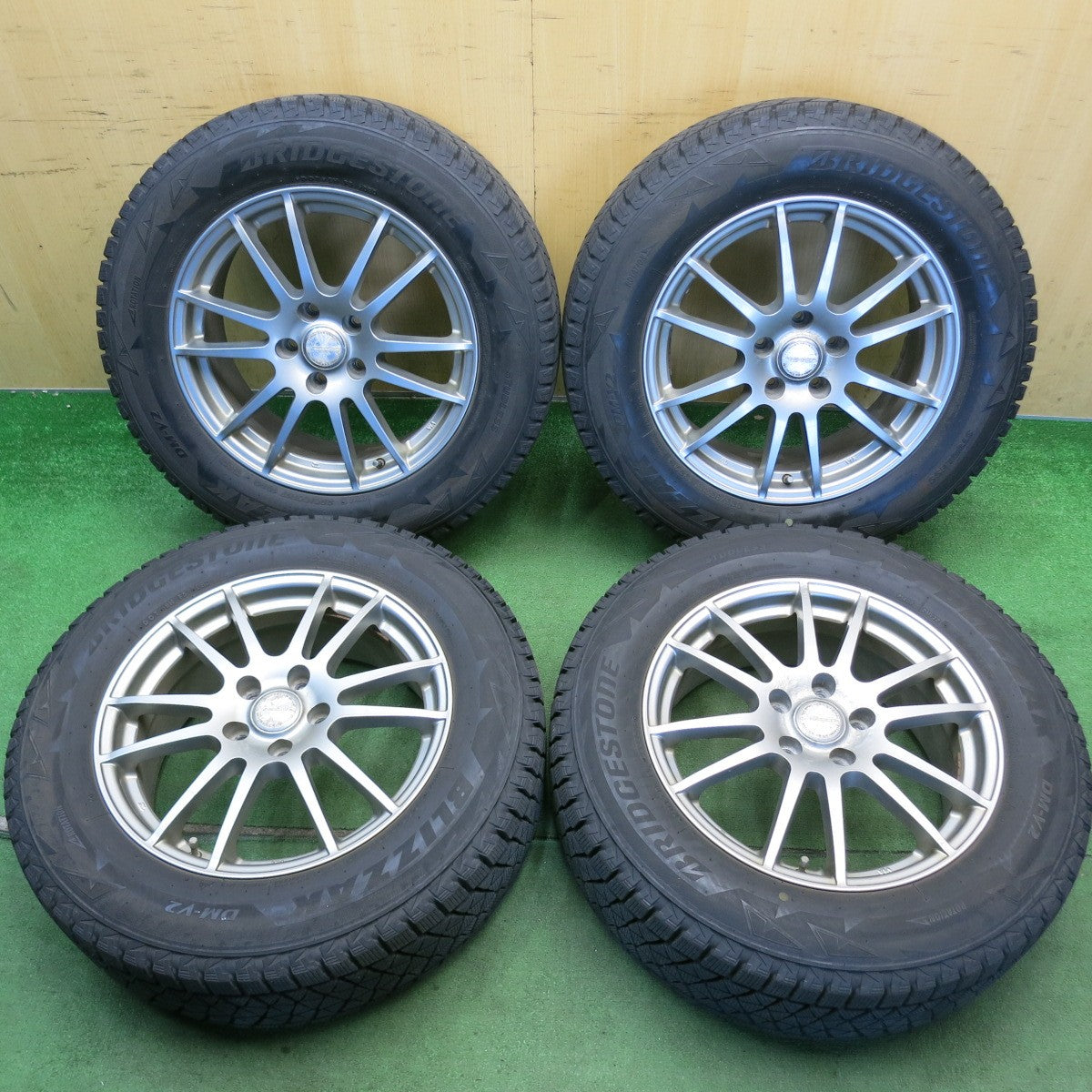 4本価格◎スタッドレス 225/65R17 ブリヂストン ブリザック DM-V2 NEXTA ネクスタ 17インチ PCD114.3/5H◎6070203HAス