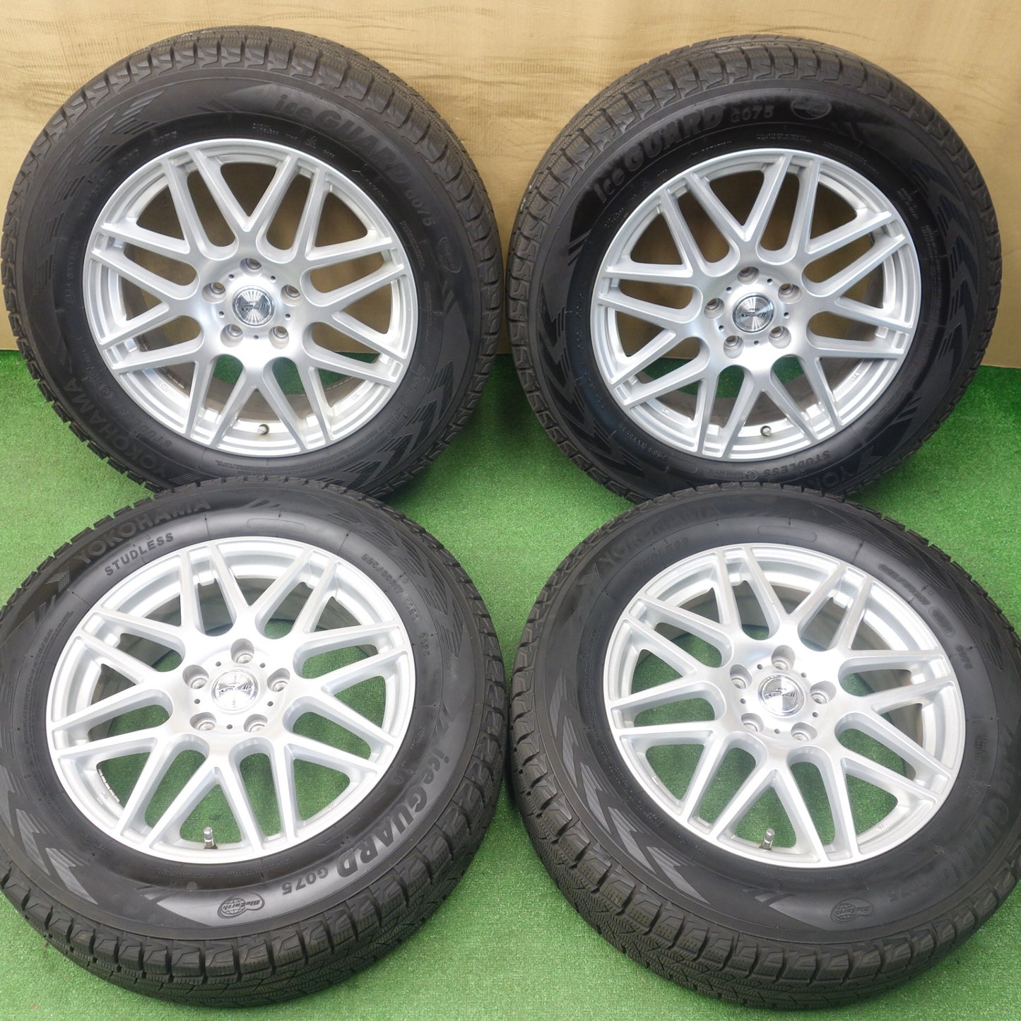 バリ溝！キレイ！9.5分★スタッドレス 225/65R17 ヨコハマ アイスガード G075 D.O.S. GaviaLⅡ DOS 17インチ PCD114.3/5H★6022001KTス