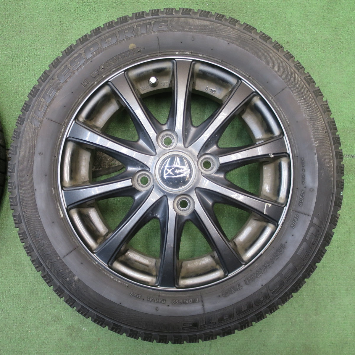 バリ溝！22年！8.5分◎スタッドレス 155/65R13 アイスエスポルテ Exsteer エクスター 13インチ PCD100/4H◎6072904NJス