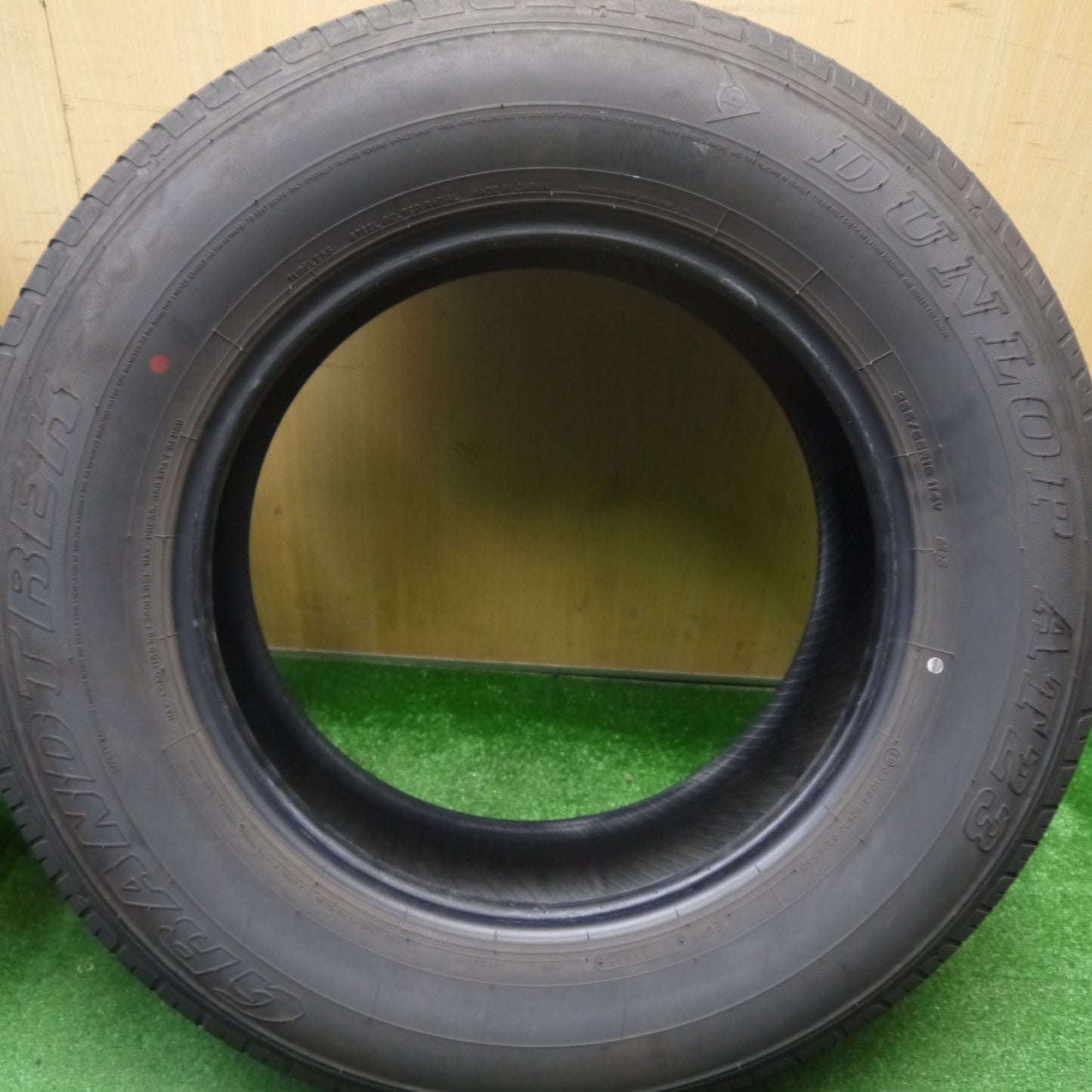 バリ溝！25年！9分★265/65R18 ダンロップ AT23 グラントレック タイヤ 18インチ ランクル プラド レクサス GX 等★5122602Hノタ