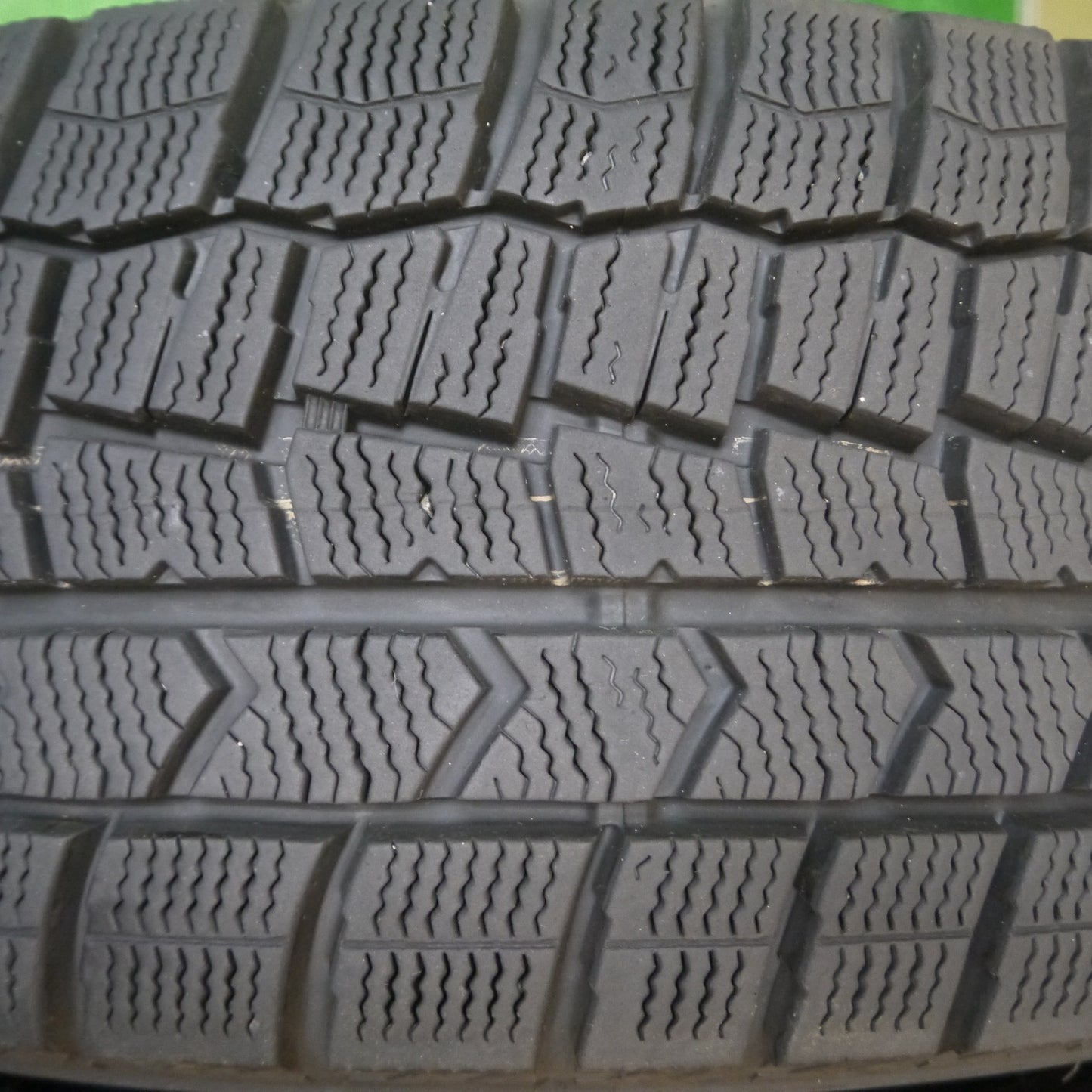 [送料無料] バリ溝！20年！キレイ！9.5分★プリウス 等 195/65R15 スタッドレス ダンロップ ウインターマックス WM02 WAREN ヴァーレン 15インチ PCD100/5H★4092002Hス