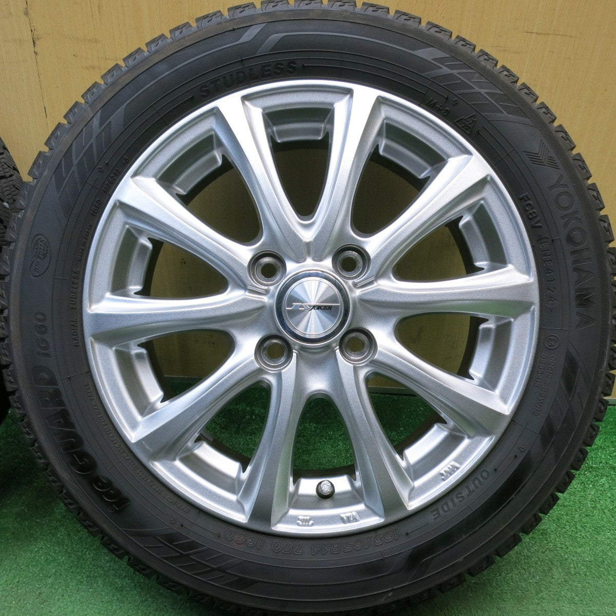 バリ溝！24年！キレイ！9.5分★スタッドレス 155/65R14 ヨコハマ アイスガード iG60 JOKER ジョーカー 14インチ PCD100/4H★6032902HAス