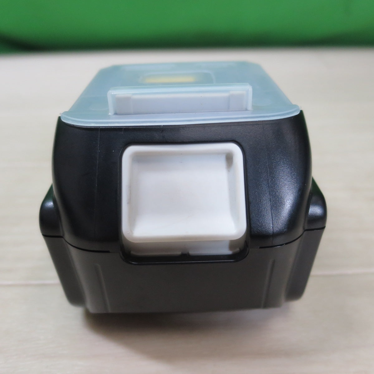 [送料無料] 美品☆マキタ リチウム イオン バッテリー BL1860B DC18V 6.0Ah 108Wh Li-ion 電動 工具 インパクトドライバ マルノコ 等☆