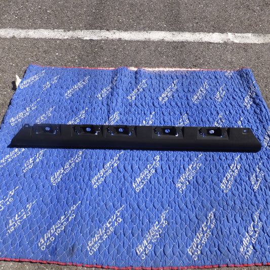 [送料無料] 岐阜発 新車外し★スズキ 純正 77560-78R0 L ジムニーシエラ JB74W 左 サイドステップ★