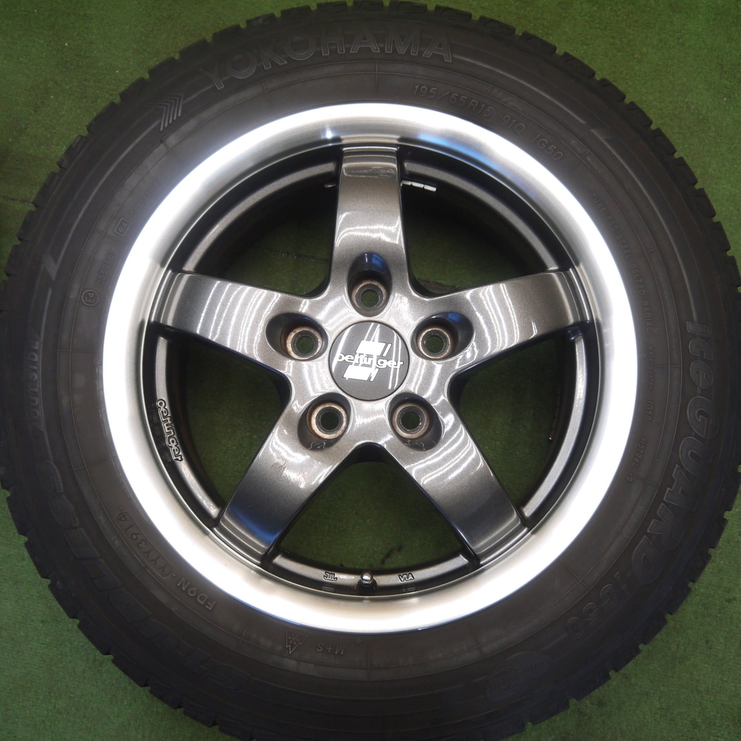 バリ溝！8.5分★ワーゲン アウディ 等 Oettinger TYPE RE2 195/65R15 スタッドレス ヨコハマ アイスガード iG50 エッティンガー 15インチ PCD112/5H★6052706Hス