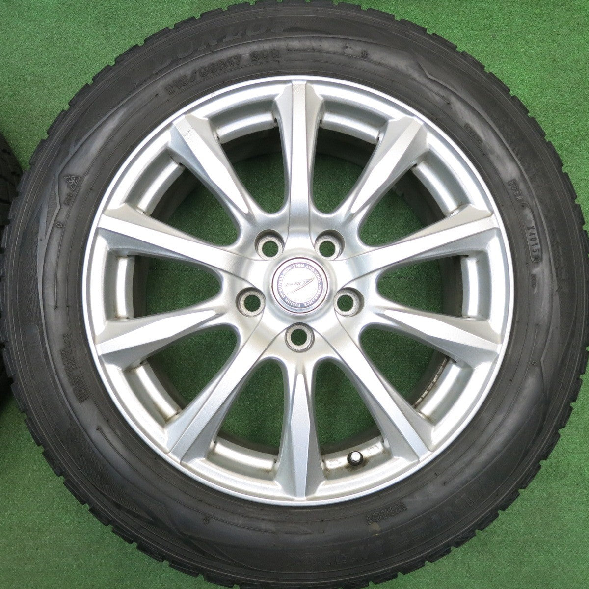 4本価格★スタッドレス 215/60R17 ダンロップ ウインターマックス WM01 JOKER ジョーカー 17インチ PCD114.3/5H★5121808HAス