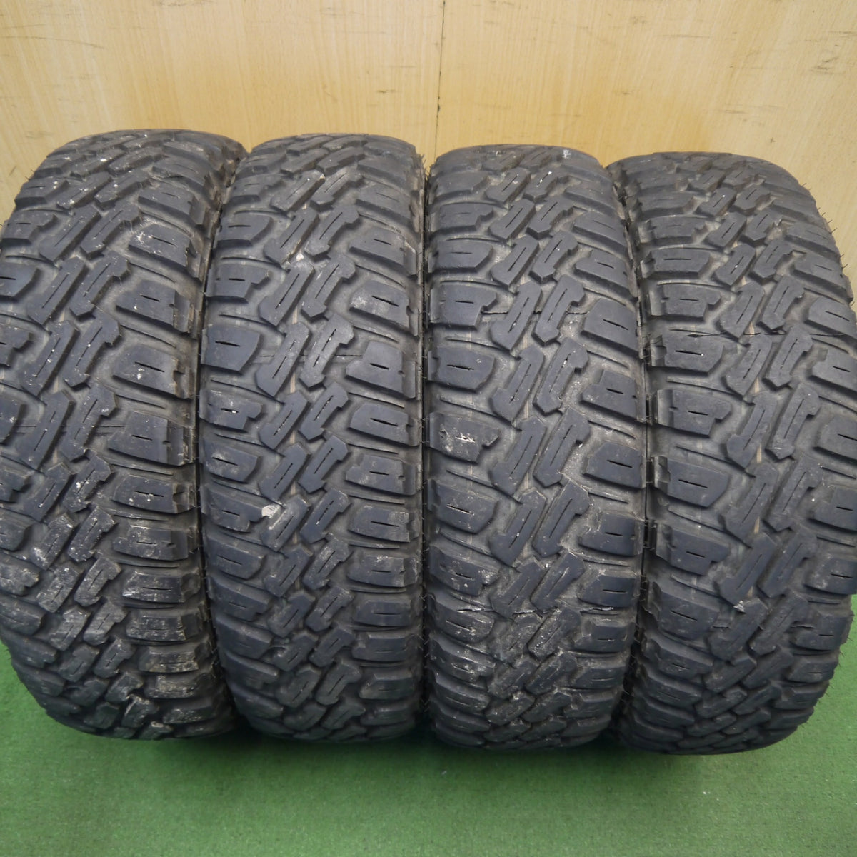 バリ溝！23年！9.5分◎165/65R14 ナンカン NK 4×4WD M/T FT-9 AZ Sports AZスポーツ 14インチ 軽サイズ PCD100/4H◎6100201Hノ