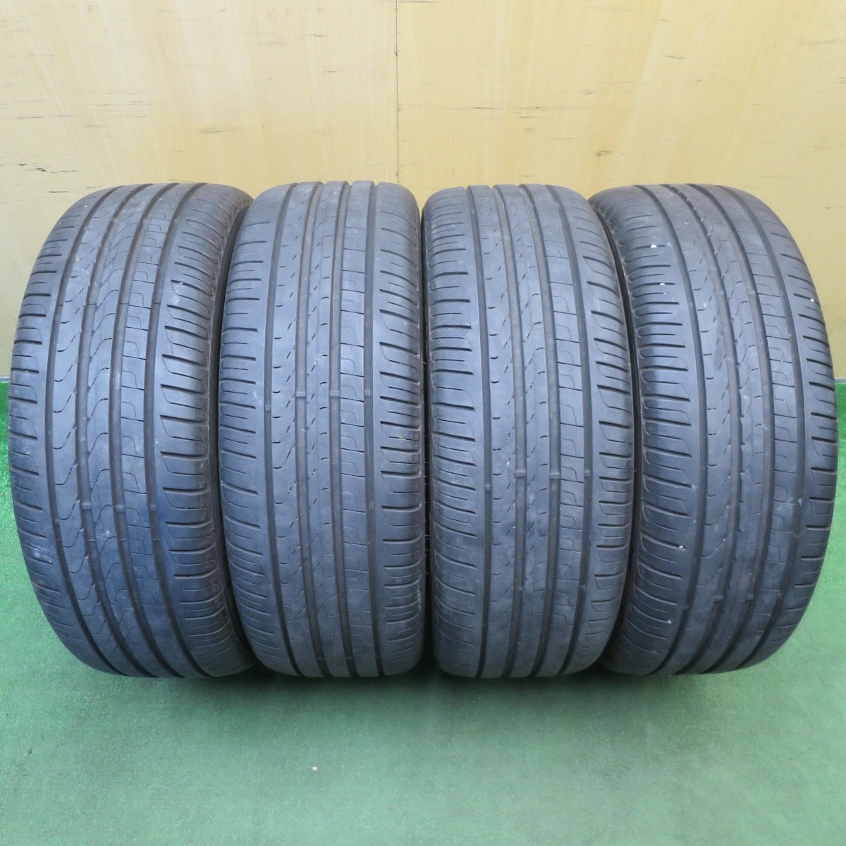 キレイ！22年★ワーゲン T-CROSS R-LINE 純正 215/45R18 ピレリ Cinturato P7 18インチ Tクロス Rライン PCD100/5H★6032903NJノ