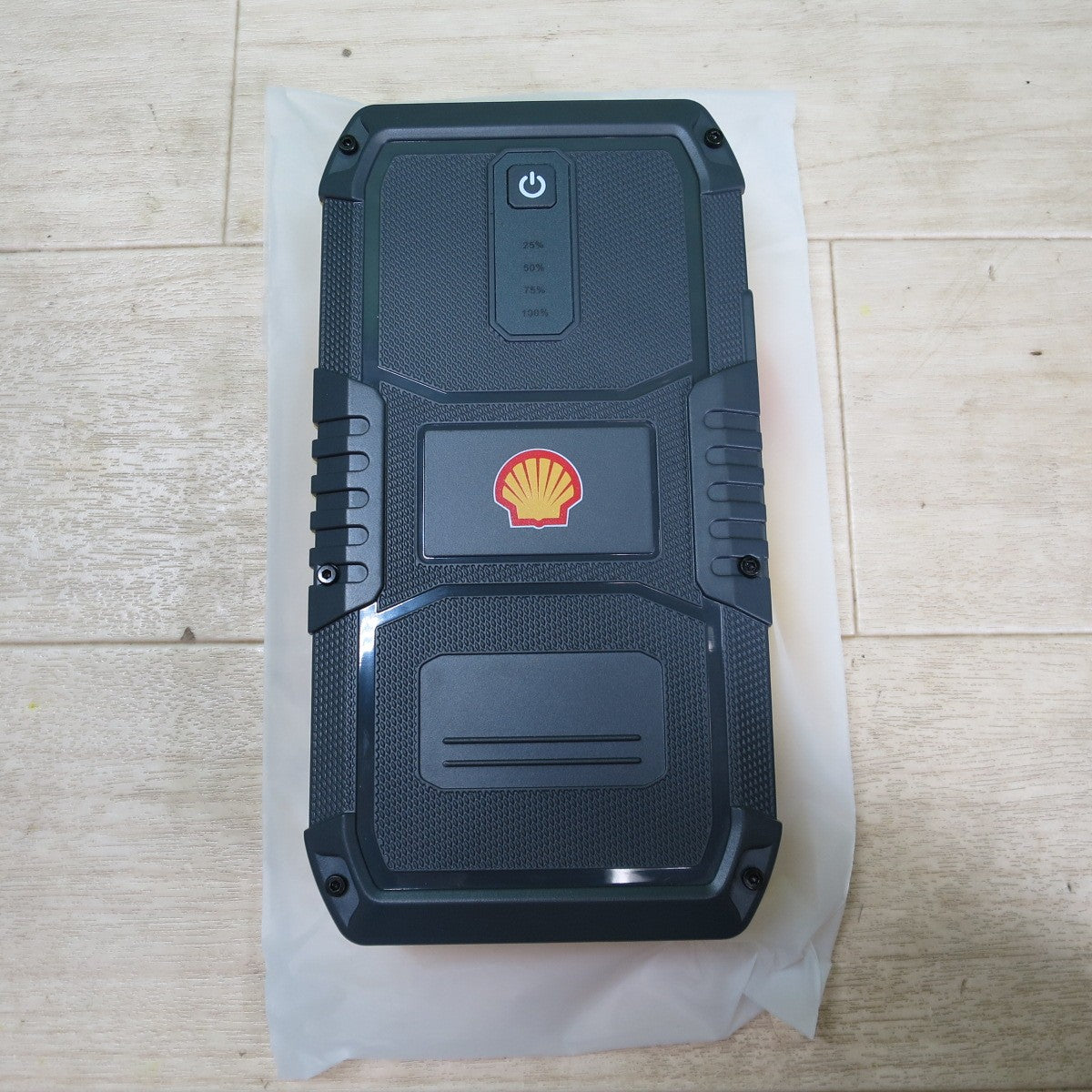 未使用☆Shell シェル ジャンプ スターター SSL-SJP011 10000mAh 大容量 12V車用 エンジン スターター 車緊急始動 モバイル バッテリー 等に☆