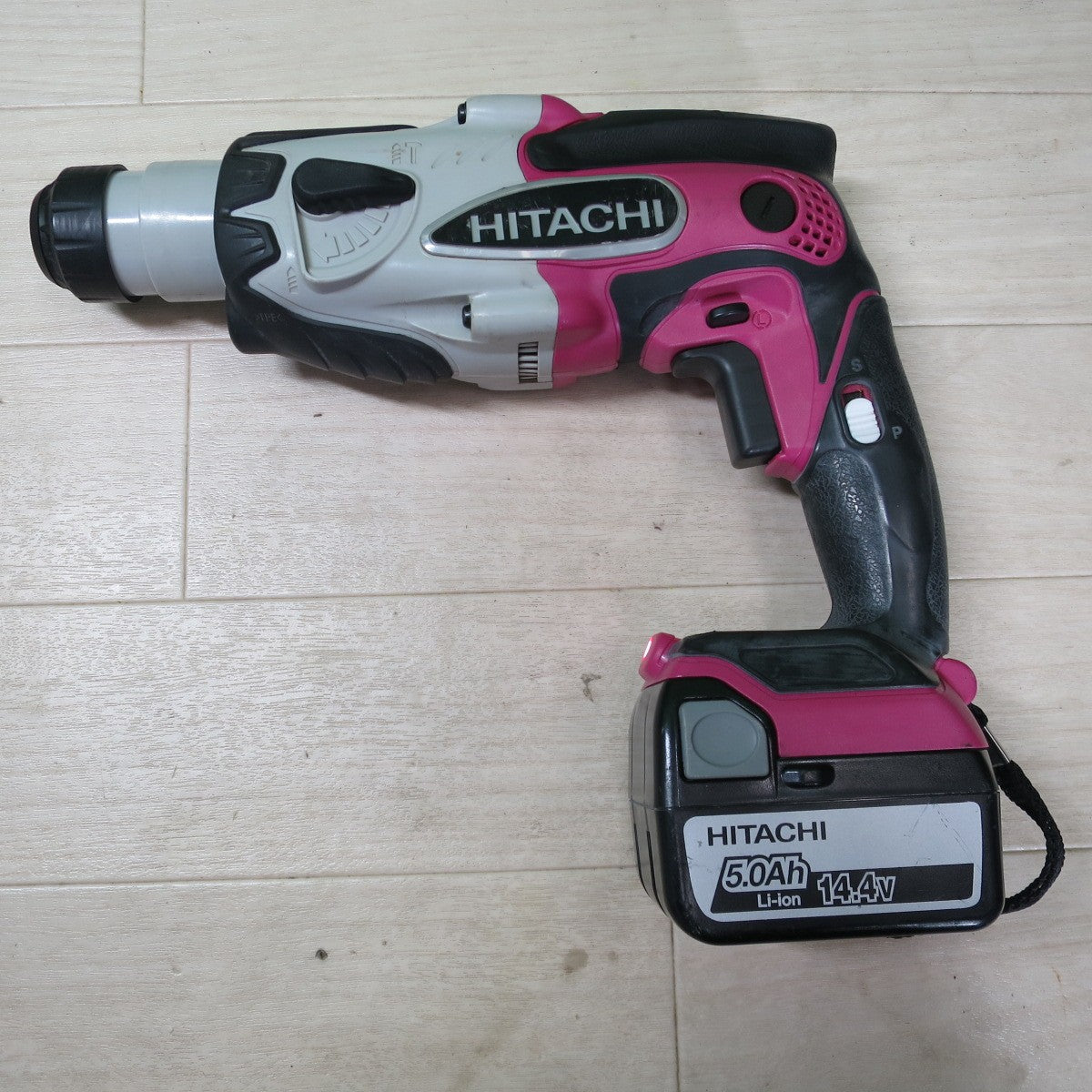 [送料無料] ☆日立工機 16mm コードレス ロータリ ハンマ ドリル DH14DSL 電動 工具 14.4V ハンマードリル HITACHI☆