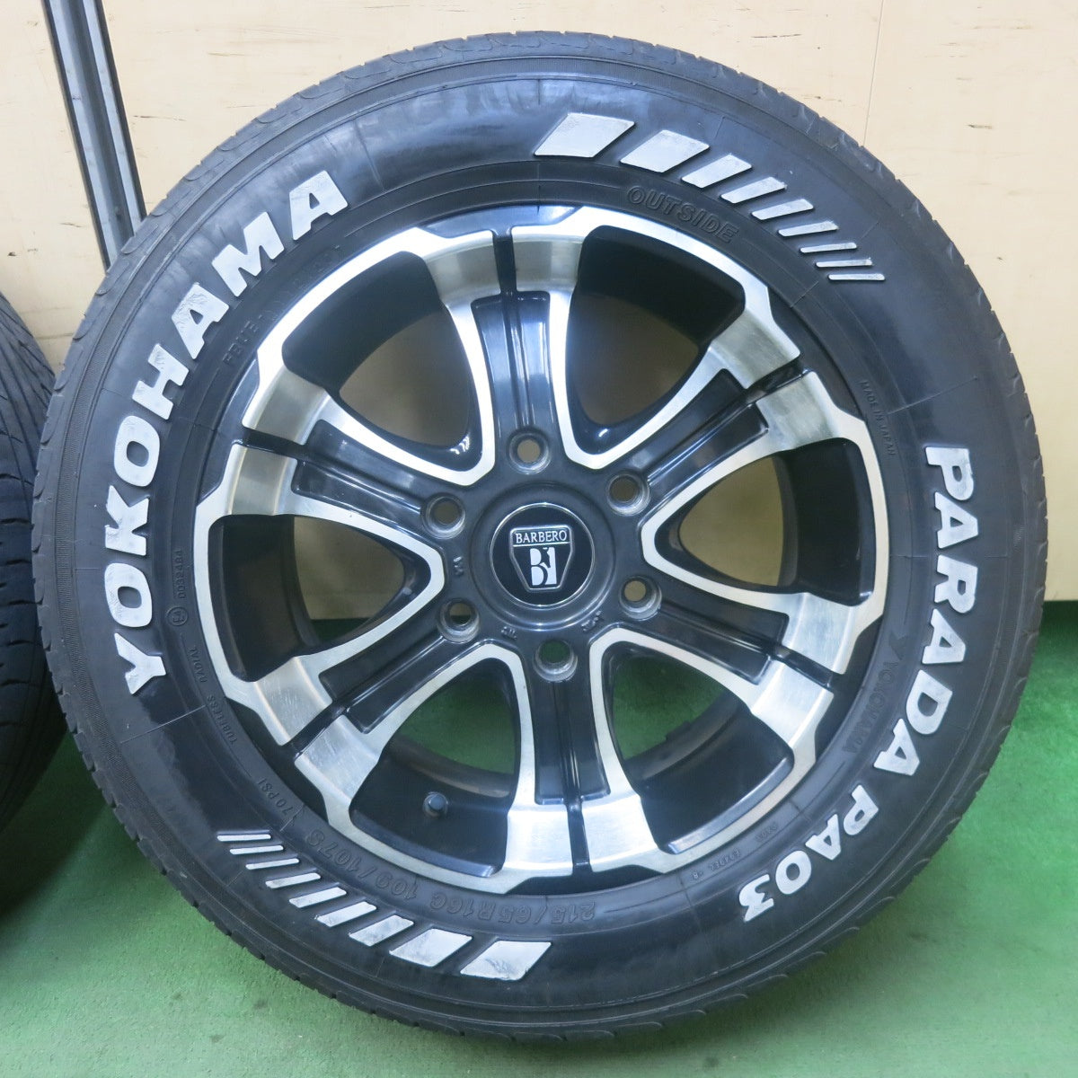 4本価格★ハイエース 等 215/65R16 ヨコハマ PARADA PA03 ホワイトレター BARBERO W-DEEPS バルベロ 16インチ PCD139.7/6H★5120101SKノ