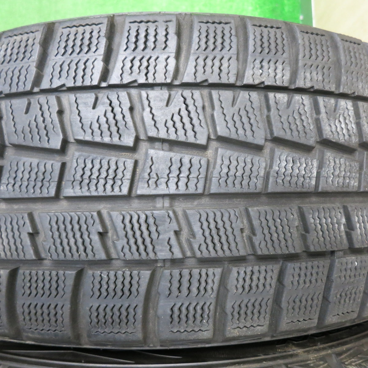 [送料無料] バリ溝！8.5分★レクサス CT バージョンL 純正 215/45R17 スタッドレス ダンロップ ウインターマックス WM01 17インチ PCD100/5H★4111803NJス