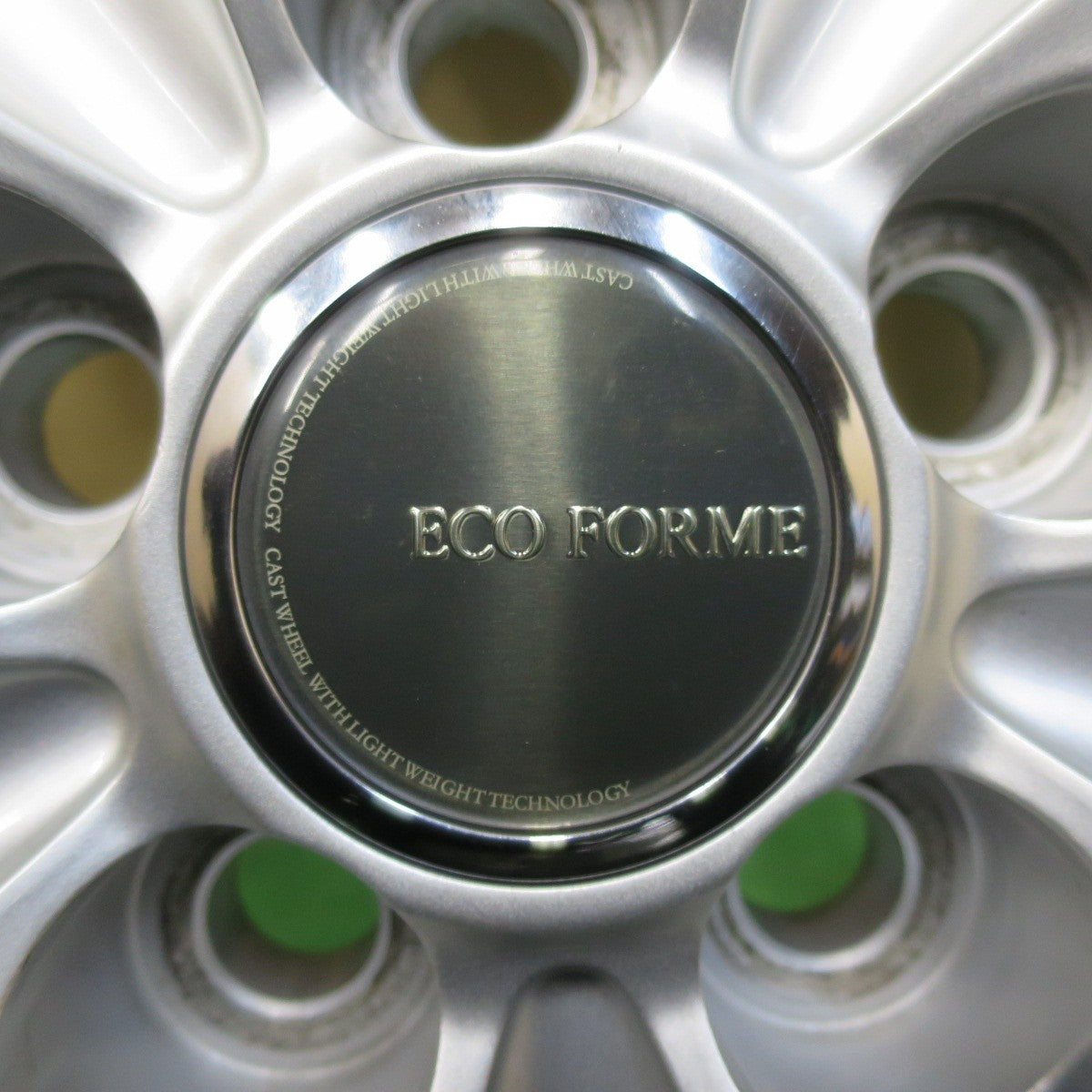 バリ溝！キレイ！9.5分★プリウス 等 215/45R17 スタッドレス ブリヂストン ブリザック VRX ECO FORME エコフォルム 17インチ PCD100/5H★5021707イス
