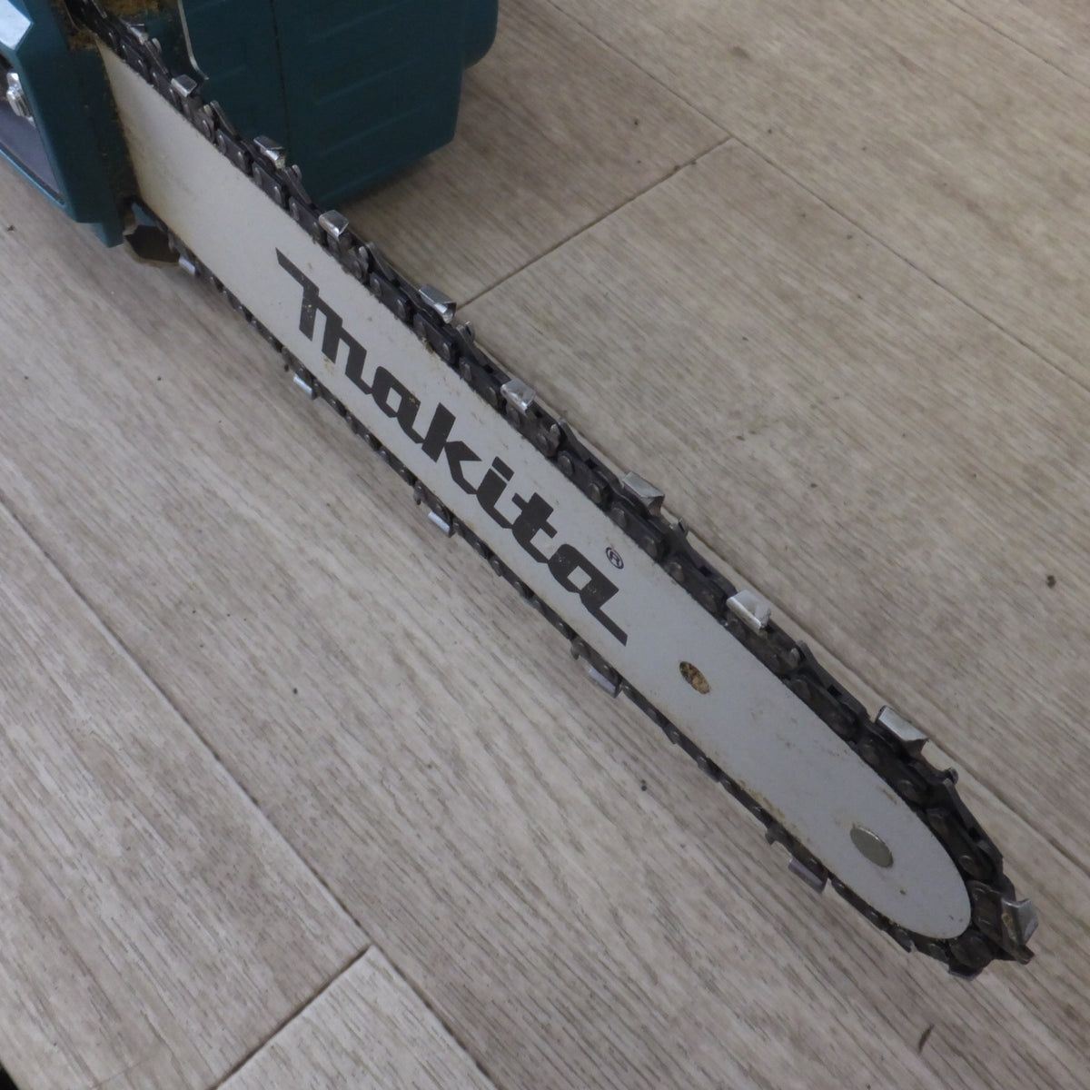 ★マキタ makita 250mm 充電式チェンソー MUC256DGF 36V 本体のみ★