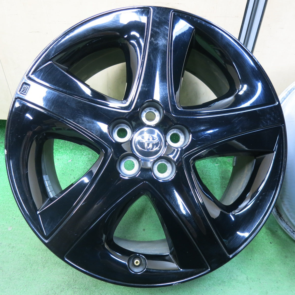 4本価格★トヨタ 50系 プリウス ツーリング 純正 ホイール 17インチ 17×7J PCD100/5H★5061112SYホ
