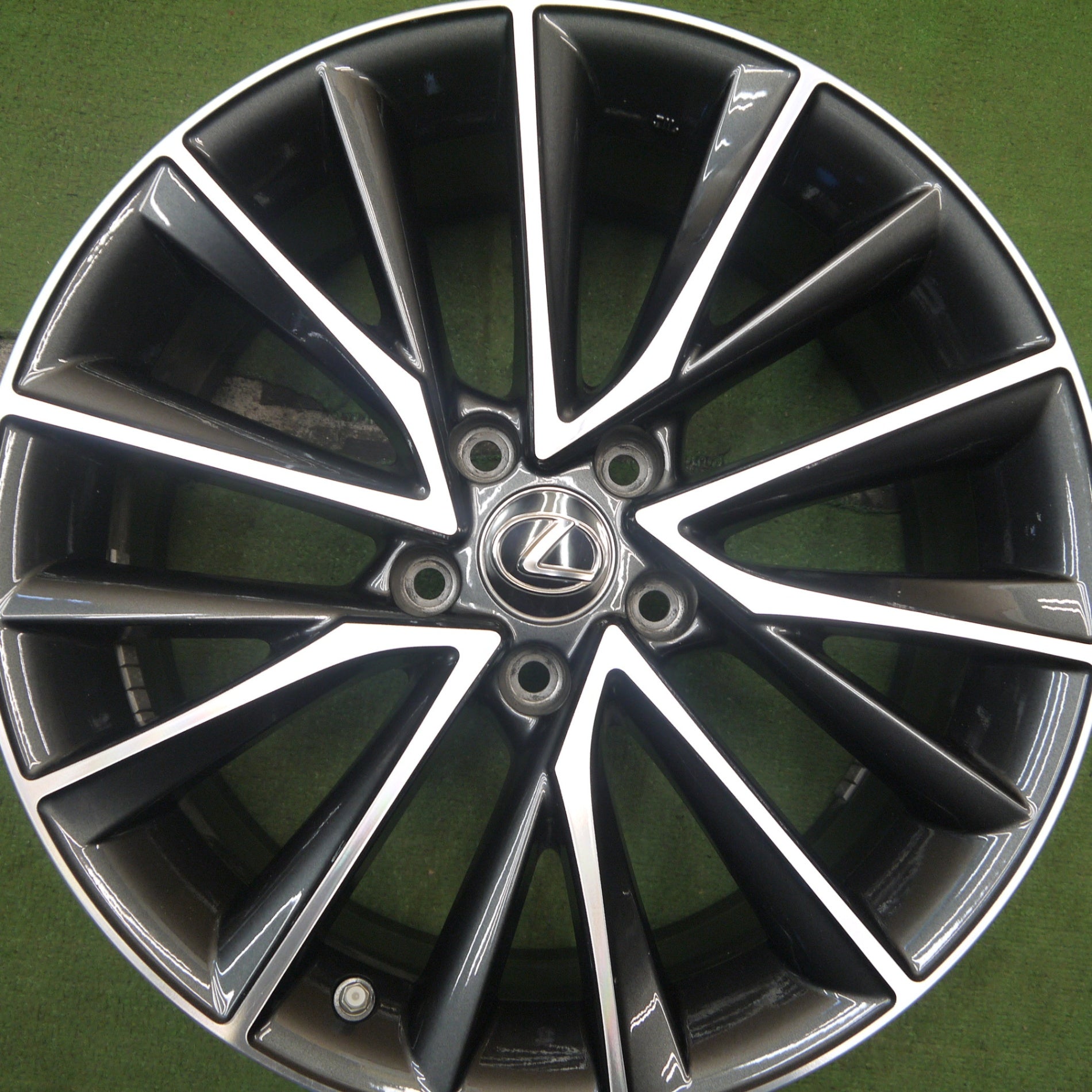 センサー付！キレイ☆レクサス NX 純正 ホイール 18インチ 18