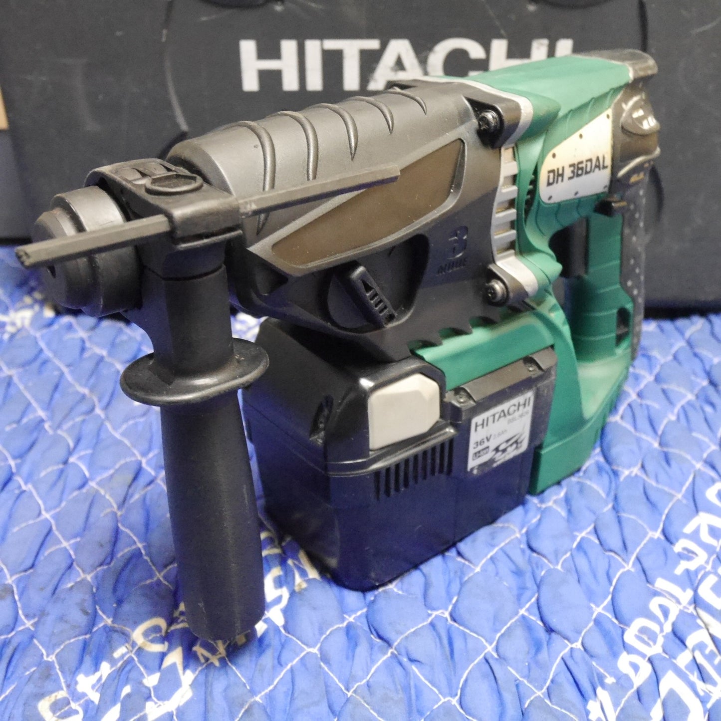 [送料無料] バッテリー2個付☆日立 26mm コードレス ロータリ ハンマ ドリル DH36DAL 電動 工具 36V ハンマードリル HITACHI☆