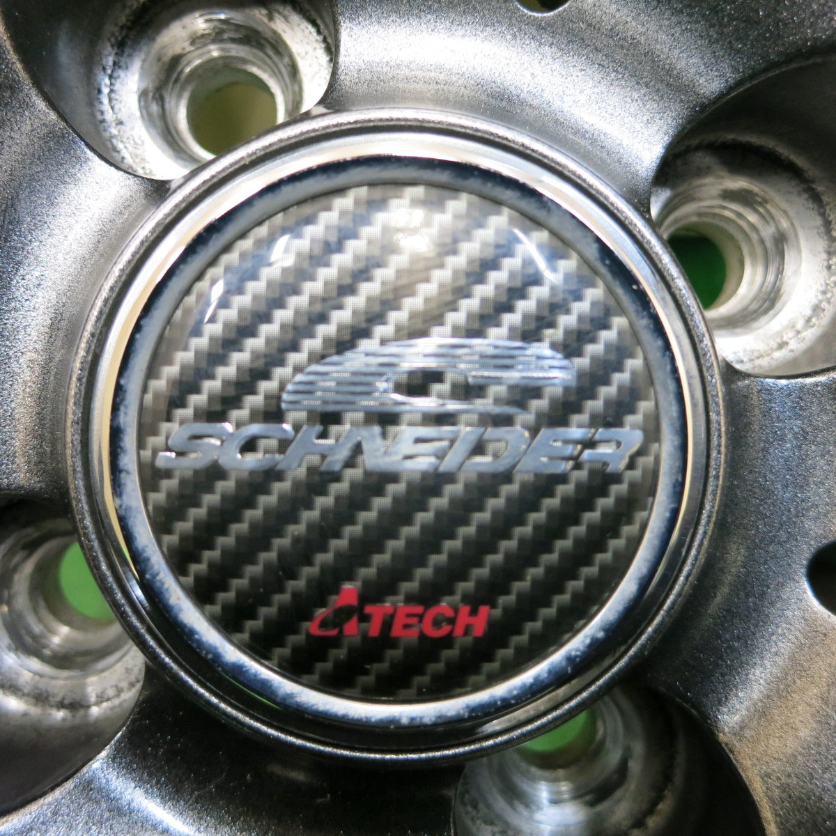 *送料無料* 超バリ溝！キレイ！ほぼ10分★スタッドレス 175/65R15 ヨコハマ アイスガード iG50 プラス SCHNEIDER ATECH シュナイダー PCD100/4H★4053103イス
