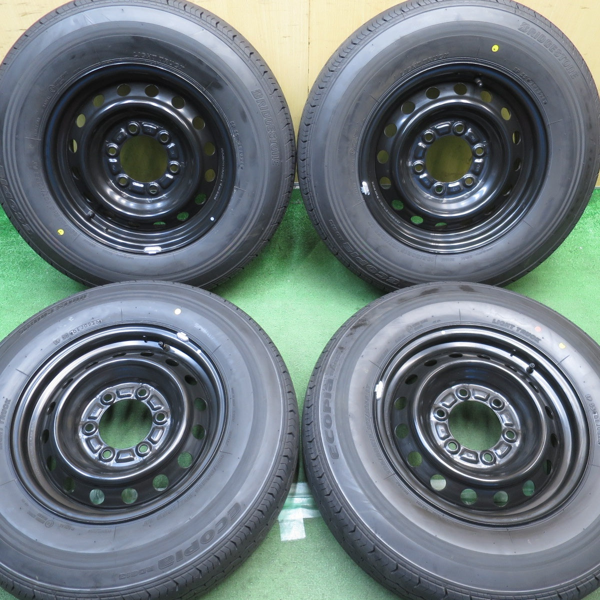 新車外し！26年◎トヨタ ハイエース 純正 スチール 195/80R15 107/105S ブリヂストン エコピア RD613 15インチ PCD139.7/6H◎6091913NJノ