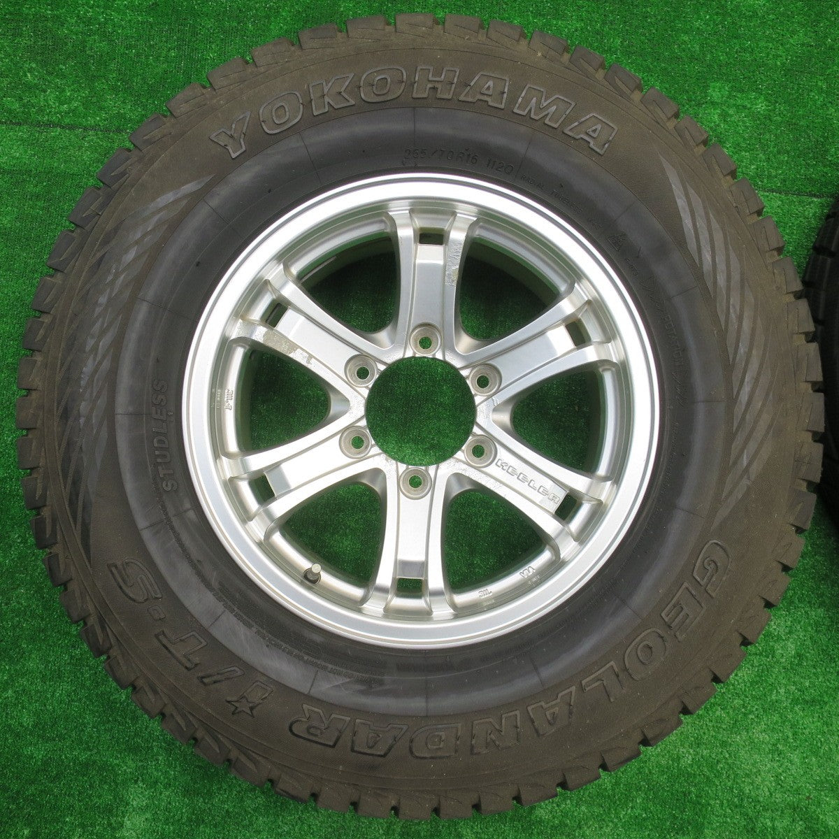 バリ溝！キレイ！9.5分★KEELER 265/70R16 スタッドレス ヨコハマ ジオランダー i/T-S キーラー 16インチ PCD139.7/6H★5100702NJス