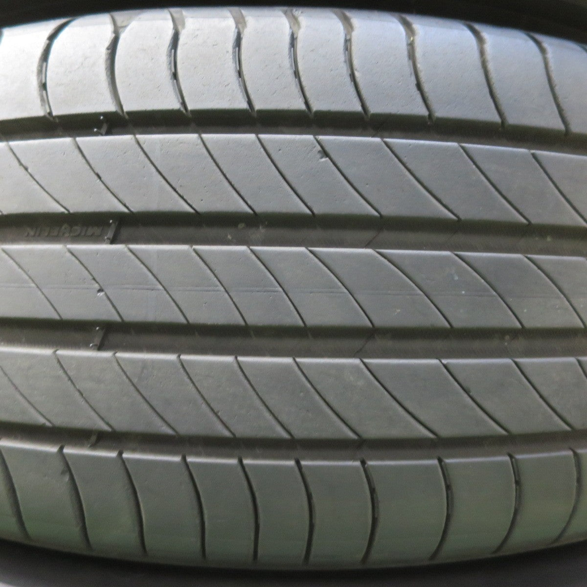 キレイ！21年★ボルボ XC60 純正 215/55R18 ミシュラン プライマシー4 18インチ VOLVO PCD108/5H★5101611イノ