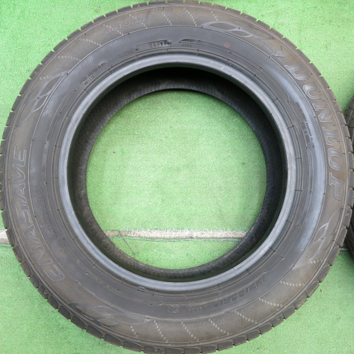 バリ溝！24年！9.5分★195/65R15 ダンロップ エナセーブ EC204 タイヤ 15インチ ノア ヴォクシー セレナ プリウス 等★5071702HAノタ