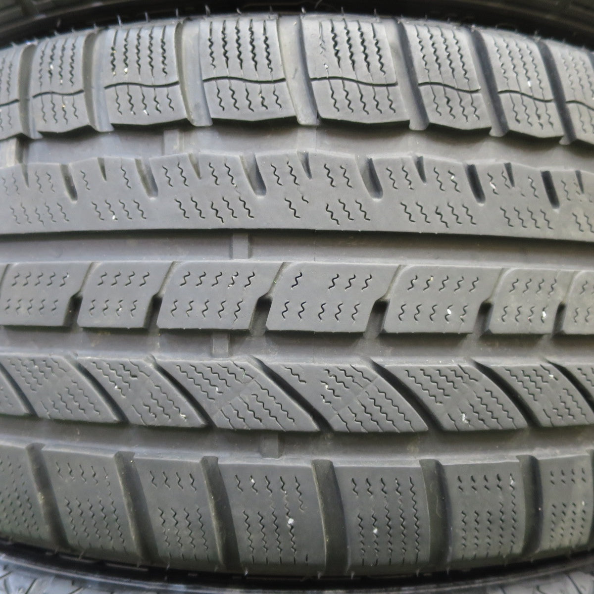 [送料無料] 4本価格！21年★日産 K13 マーチ ニスモ 純正 205/45R16 スタッドレス モモ NORTH POLE W-2 16インチ PCD100/4H★4102204イス