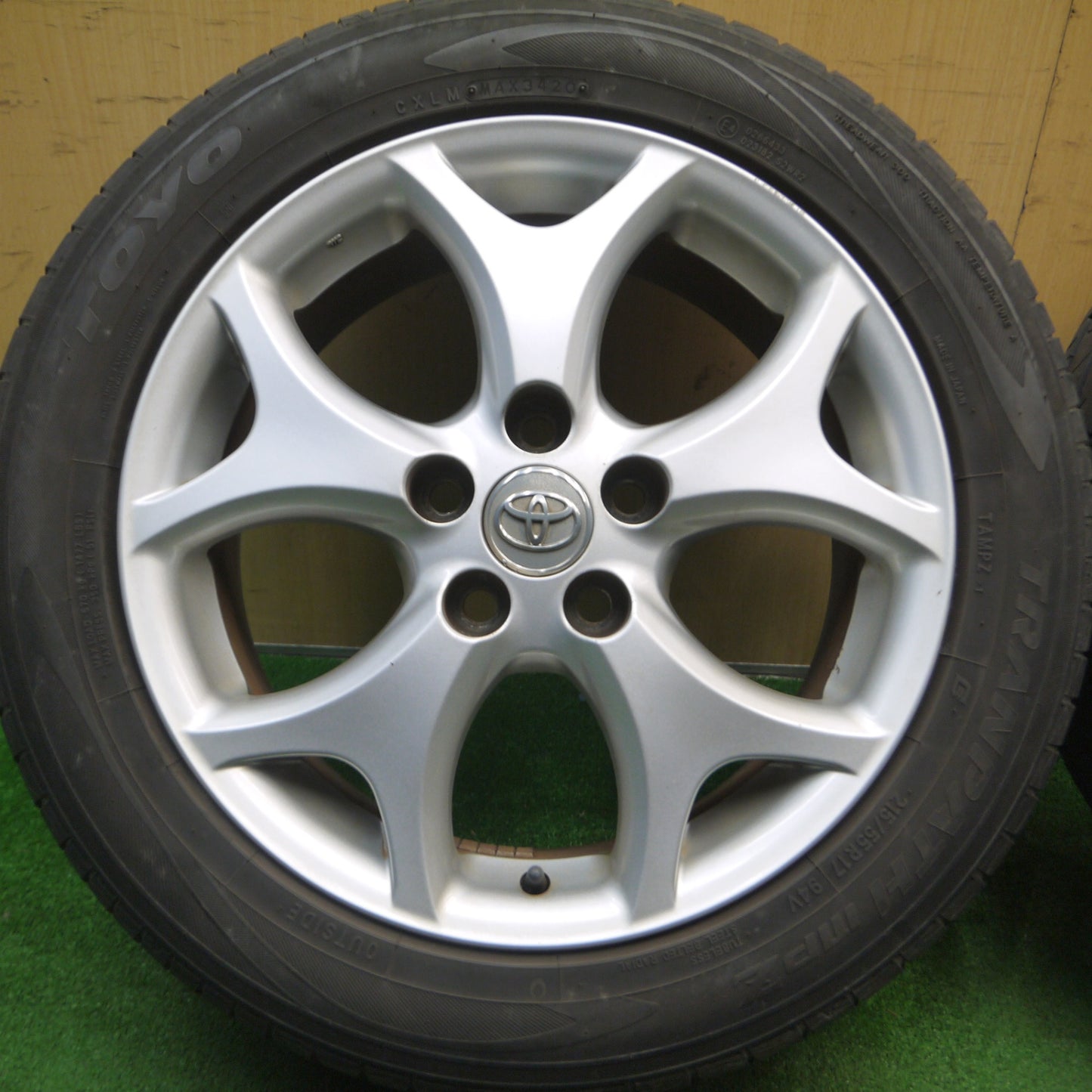 [送料無料] 4本価格★トヨタ 50系 エスティマ 純正 215/55R17 トーヨー トランパス MPZ 17インチ PCD114.3/5H★5012705Hノ