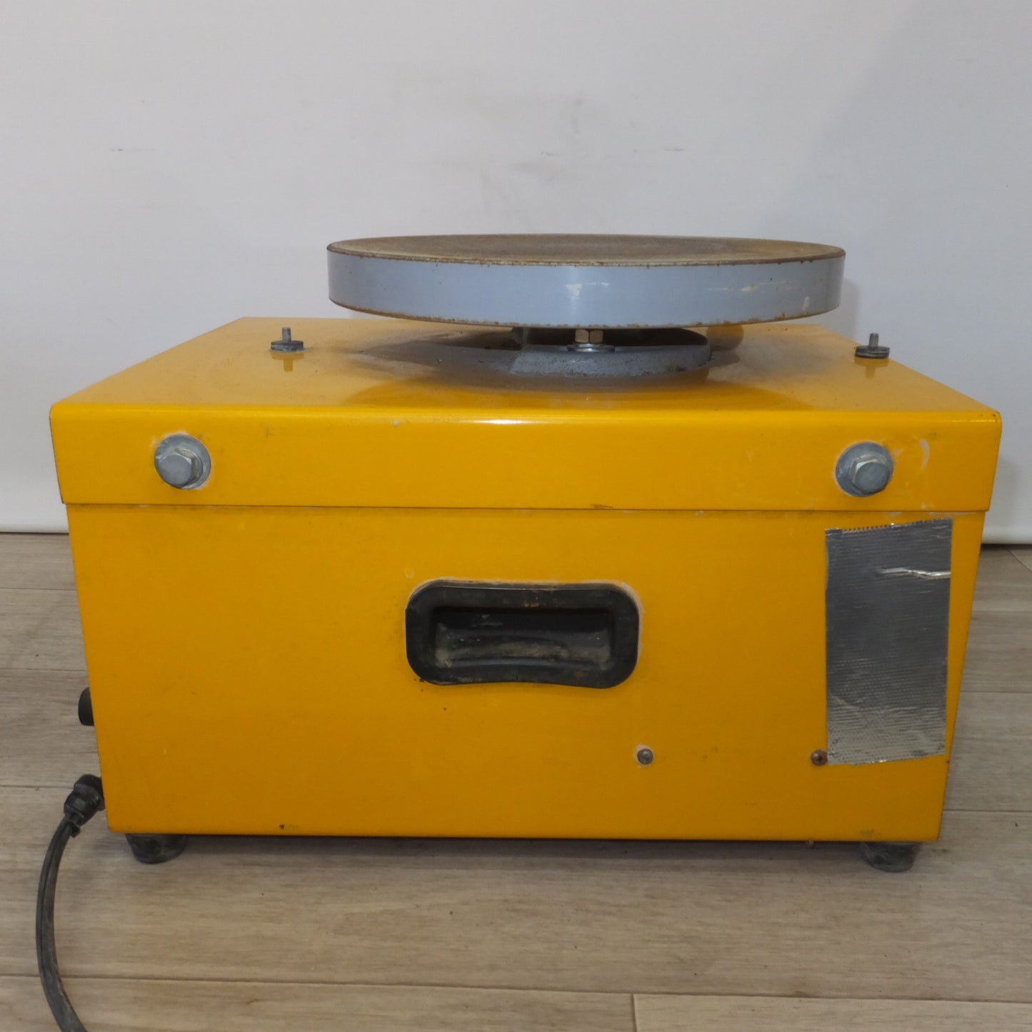 [送料無料] 岐阜発★グット電機 卓上電動ろくろ RakuRaku696 らくらく2型 電気ろくろ　100V 50Hz 60Hz★