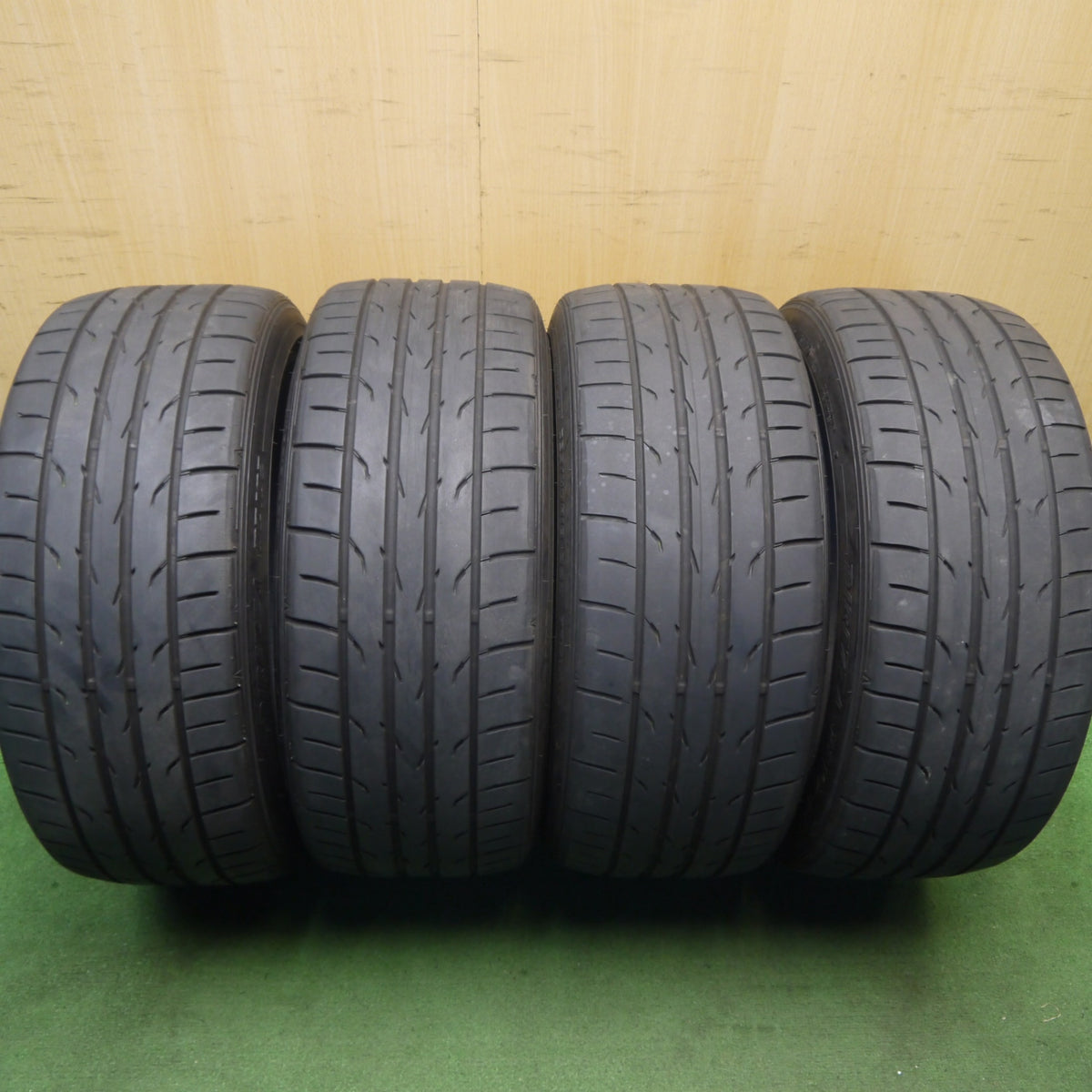 4本価格！25年◎225/40R18 ダンロップ DIREZZA DZ102 ディレッツァ タイヤ 18インチ GR 86 BRZ ヤリス カローラ スポーツ 等◎6100503Hノタ