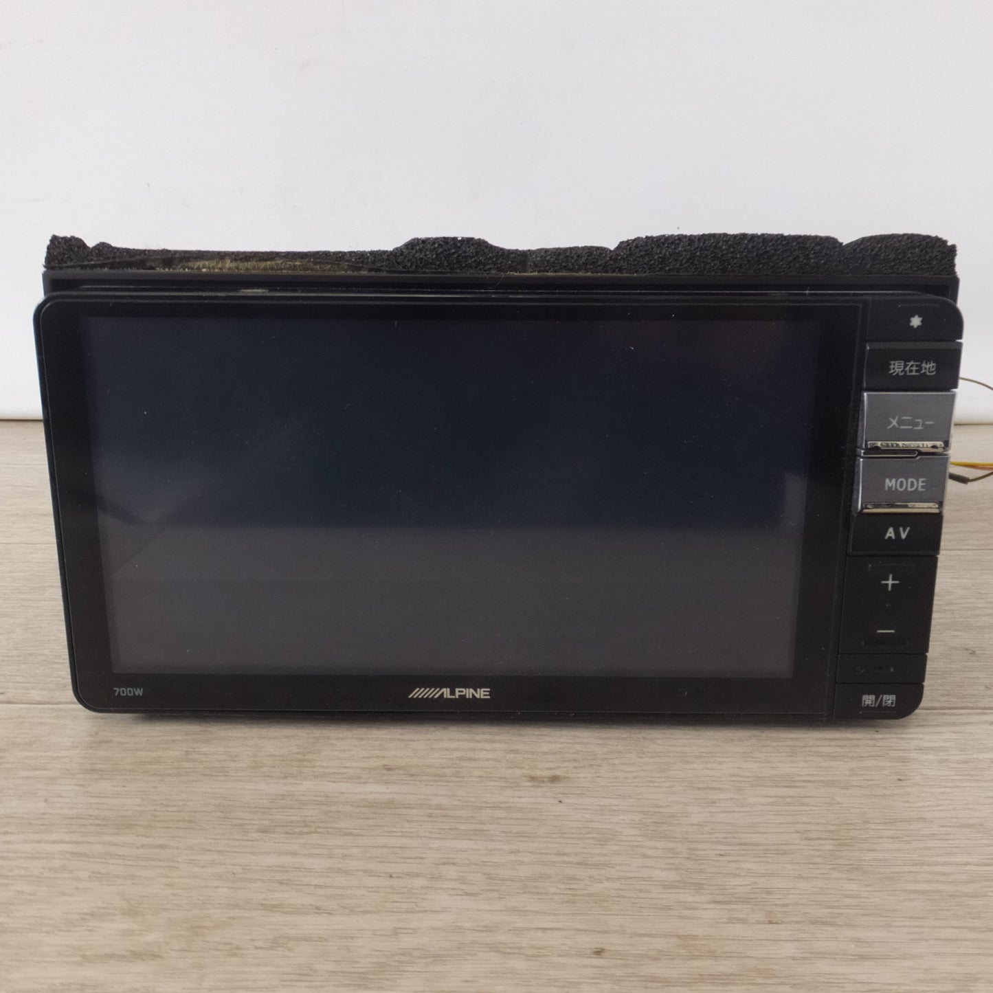 [送料無料] 現状品★アルパイン ALPINE スーパークリアLED液晶WVGAナビゲーション 700W KTD-700WAQCKD　トヨタ アクア 専用★