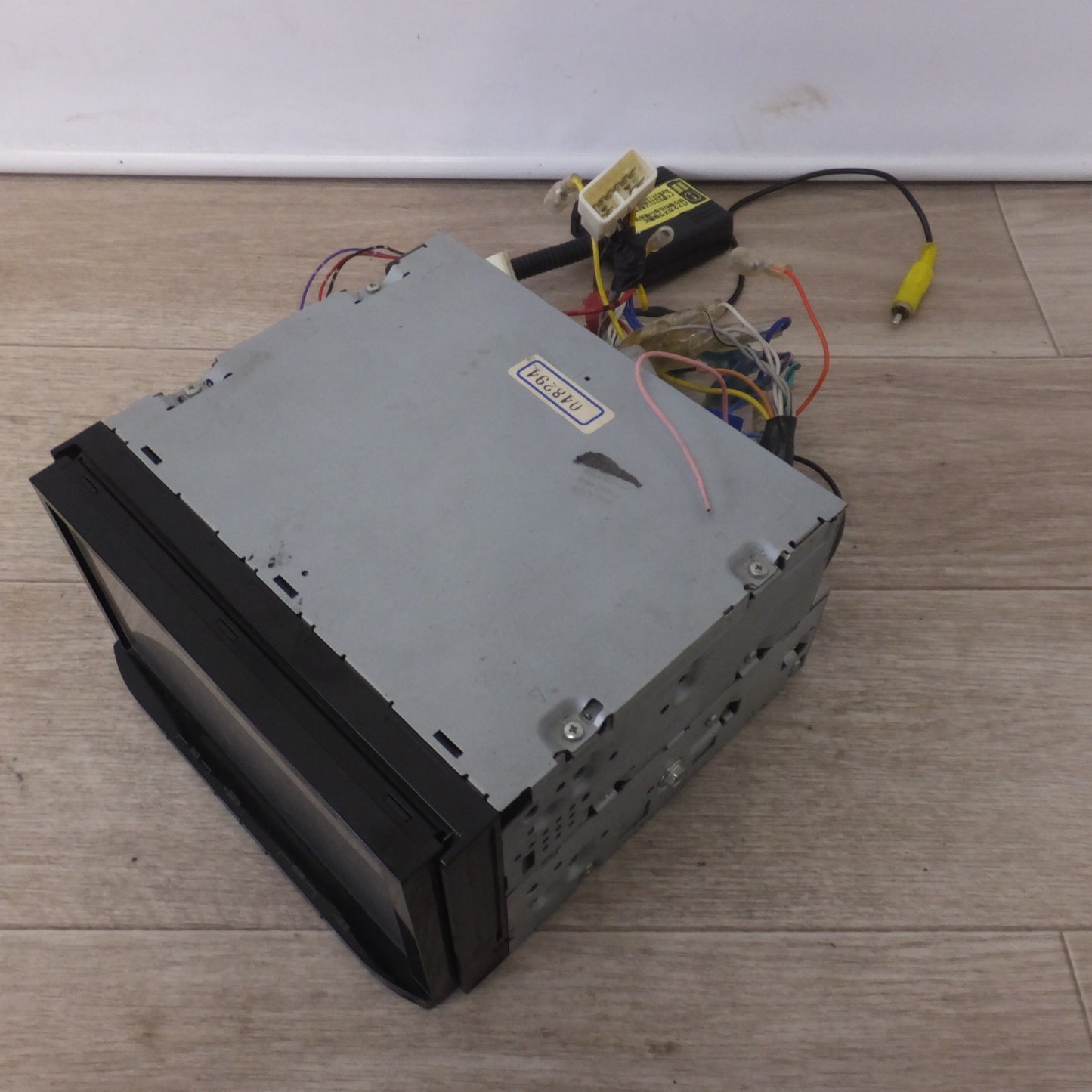 [送料無料] 現状品★カロッツェリア carrozzeria AV一体型メモリーナビゲーション 楽ナビ AVIC-MRZ09[11-2]★