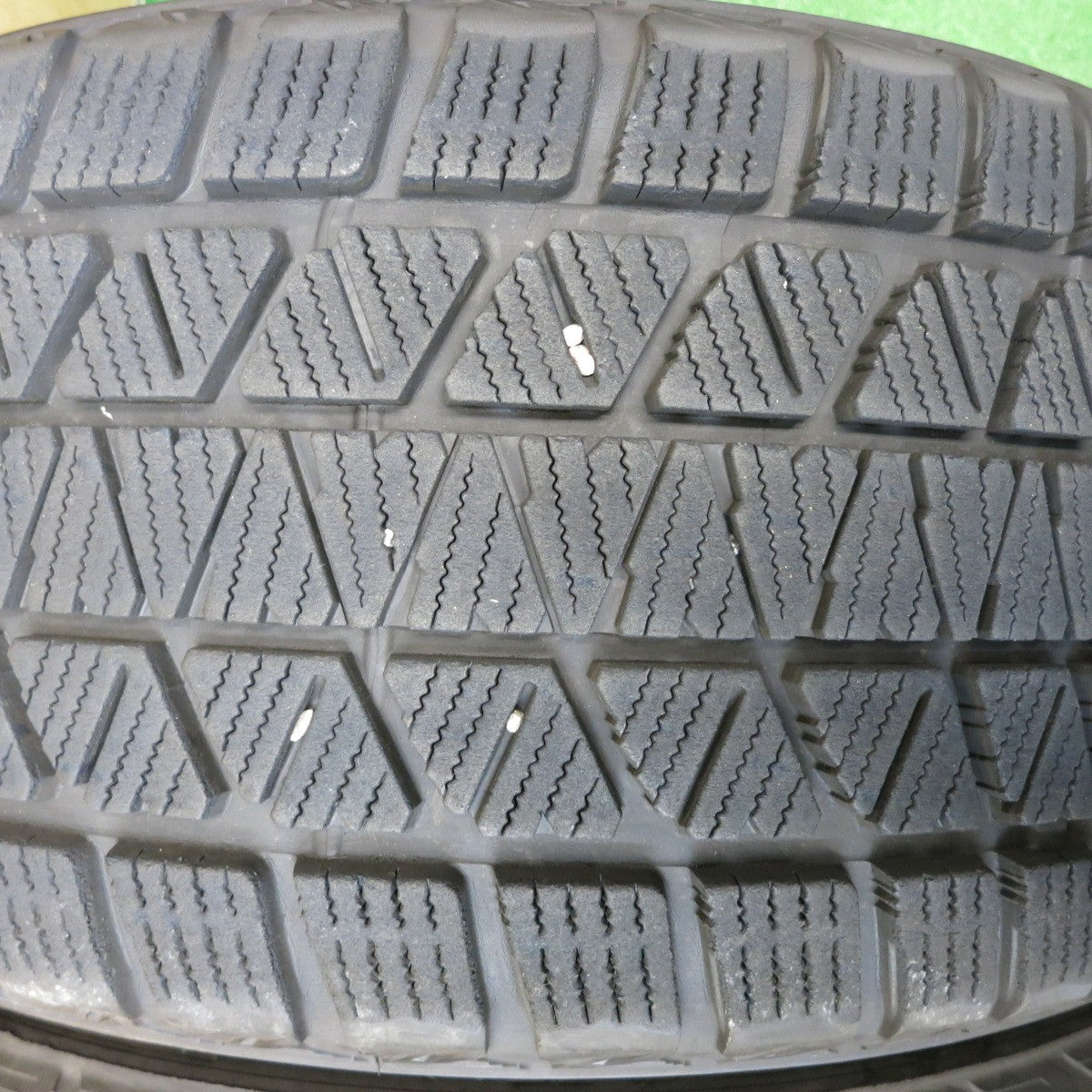 バリ溝！23年！9分★ベンツ 等 ADVANCE LINE SV-1 265/50R19 スタッドレス ブリヂストン ブリザック DM-V3 アドバンスライン 19インチ PCD112/5H★5122504HAス