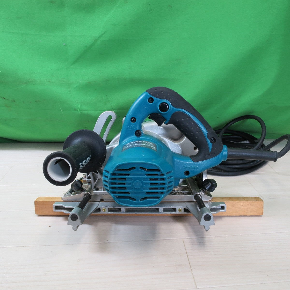 [送料無料] 付属品付き☆マキタ 小型 ミゾキリ 100V 外径 120mm 以下 3005BA 溝切り 電動 工具☆