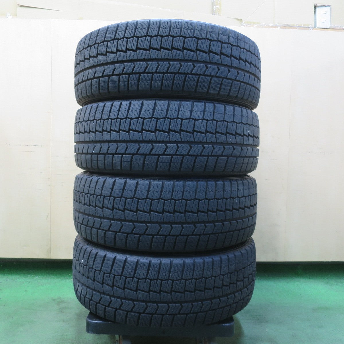 バリ溝！23年！9.5分★ENKEI PF07 スタッドレス 225/45R18 ダンロップ ウインターマックス WM02 エンケイ 18インチ PCD114.3/5H★6040608イス