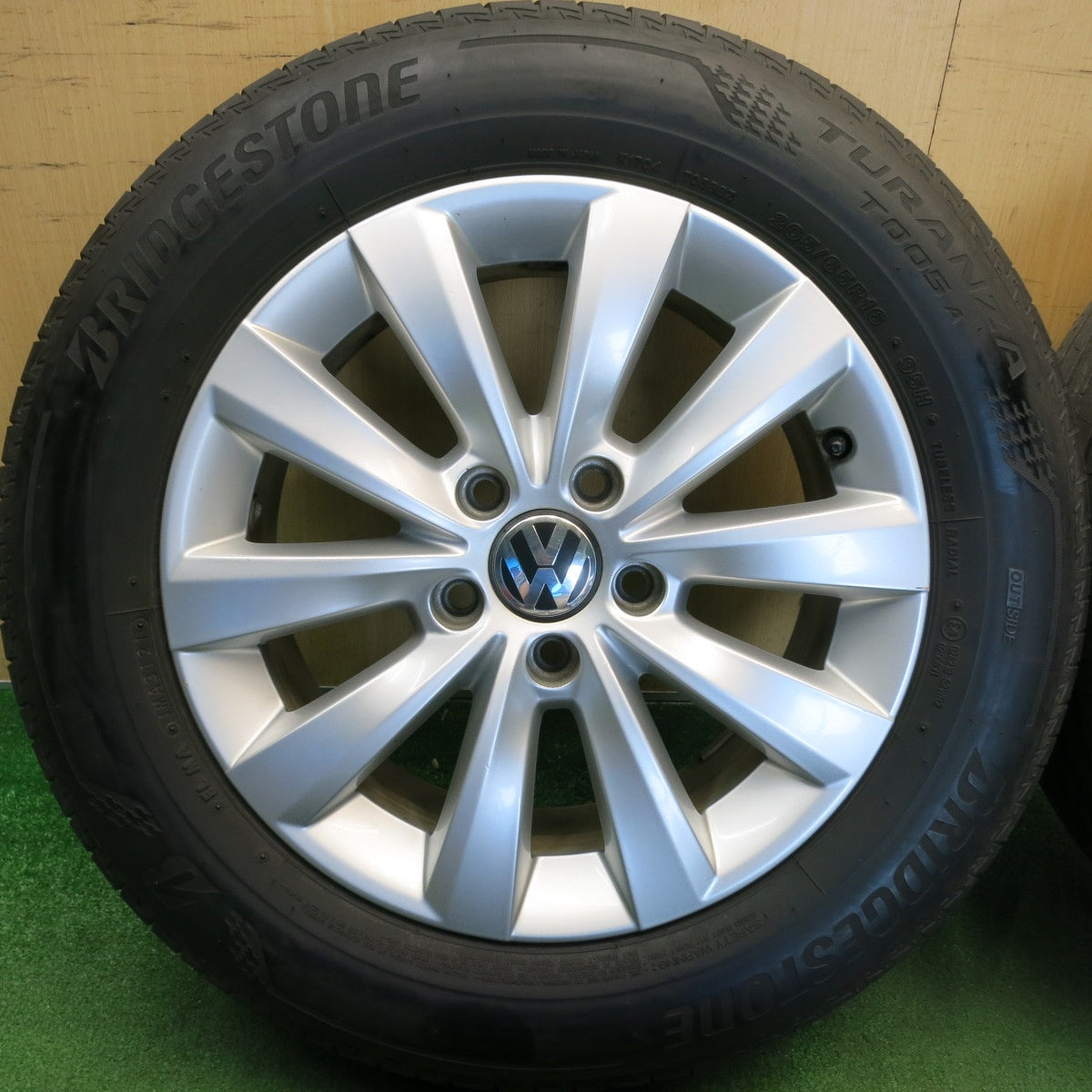 4本価格★ワーゲン ザ・ビートル 純正 205/65R16 ブリヂストン トランザ T005A 16インチ PCD112/5H★6051403HAノ