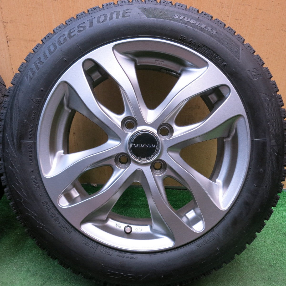 キレイ！21年★スタッドレス 165/65R15 ブリヂストン ブリザック VRX2 BALMINUM バルミナ 15インチ ソリオ ハスラー 等 PCD100/4H★5080910HAス