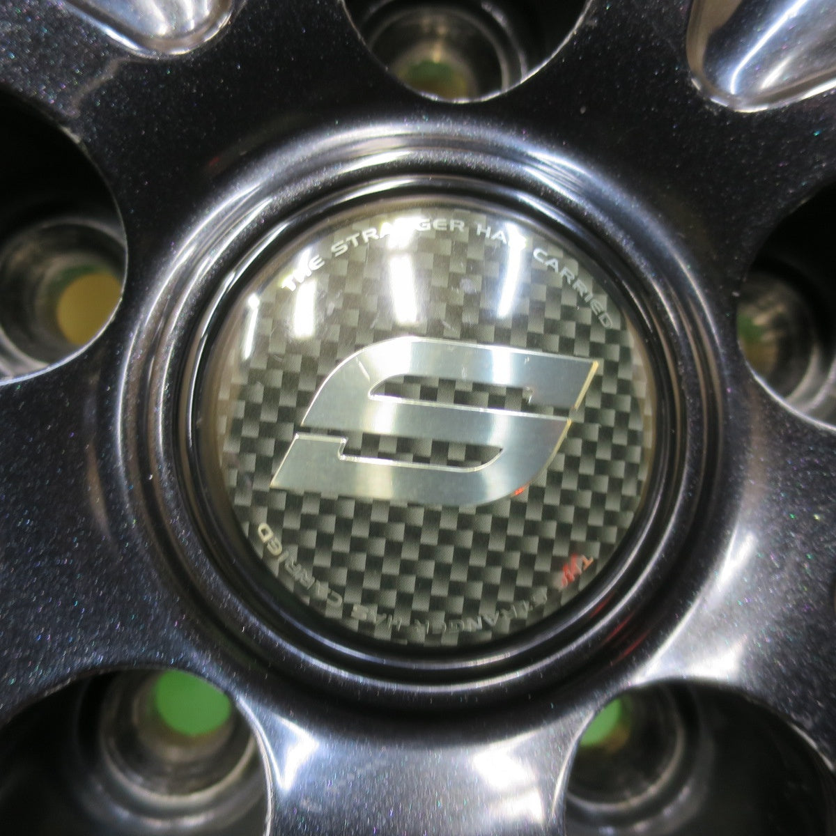 キレイ★スタッドレス 225/65R17 ピレリ アイスアシンメトリコ STRANGER ストレンジャー 17インチ PCD114.3/5H★5112812イス