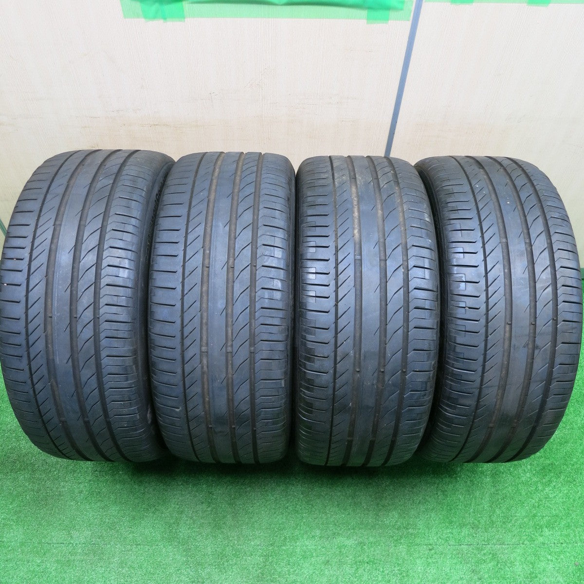 [送料無料] バリ溝！キレイ！8.5分★ランドローバー レンジローバー スポーツ SVR 純正 295/40R22 コンチネンタル コンチスポーツコンタクト5 PCD120/5H★4091201NJノ