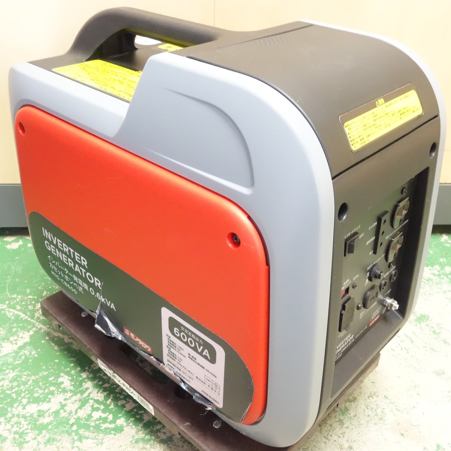 [送料無料] ☆モノタロウ カセット ボンベ式 インバーター 発電機 0.6kVA MIG-CB600 交流定格出力 600VA☆