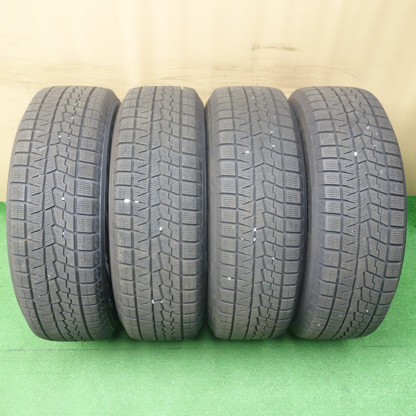 バリ溝！24年！キレイ！9.5分以上★トヨタ 60系 ハリアー 純正 225/65R17 スタッドレス ヨコハマ アイスガード iG70 17インチ PCD114.3/5H★6052801KTス