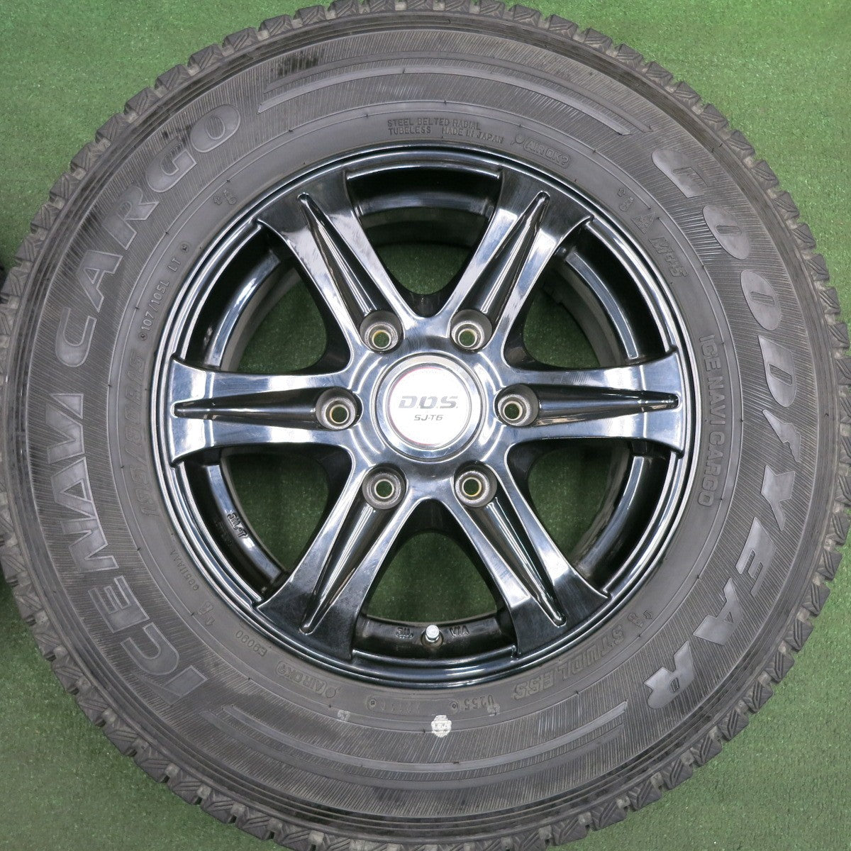 *送料無料* バリ溝！9分★ハイエース 等 195/80R15 スタッドレス グッドイヤー アイスナビ カーゴ D.O.S. SJ-T6 DOS PCD139.7/6H★4042009HAス