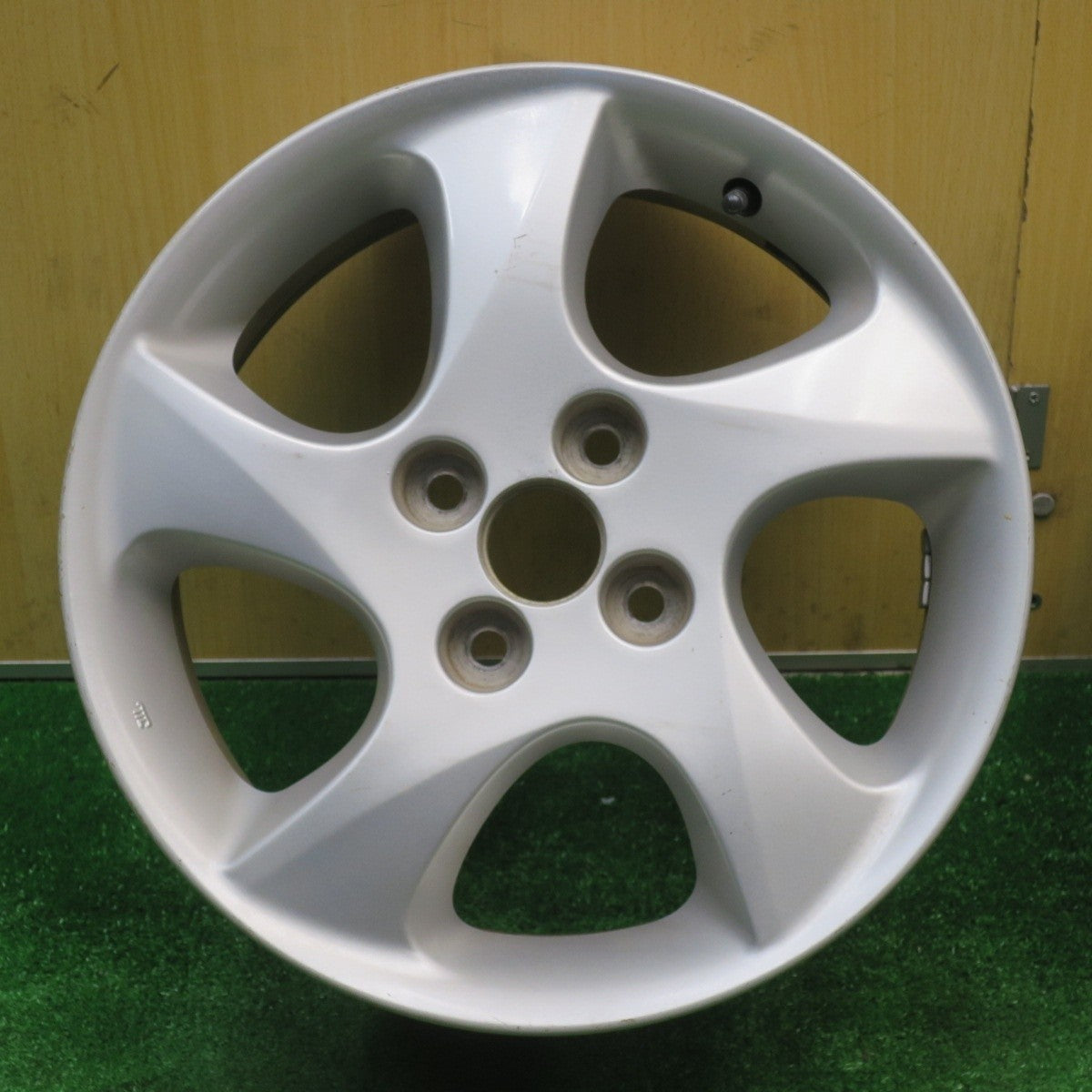 4本価格★マツダ DY デミオ 純正 ホイール 15インチ 15×6J PCD100/4H★5111603NJホ