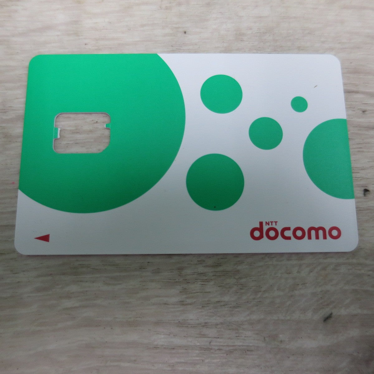 [送料無料] 美品☆NTT docomo ドコモ home 5G ホーム ルーター HR01 IMEI 判定○ Wi-Fi WIFI ダークグレー☆