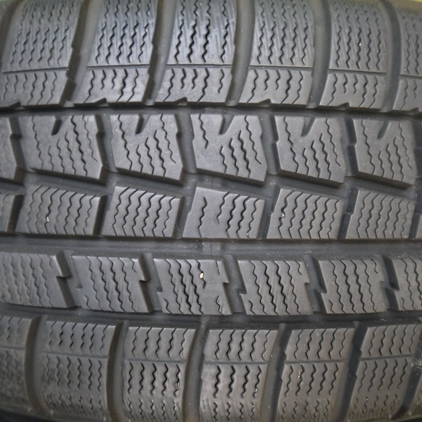 キレイ！★ワーゲン 等 205/55R16 スタッドレス ダンロップ ウインターマックス WM01 DSST EURO FORSCH★3091205Hス