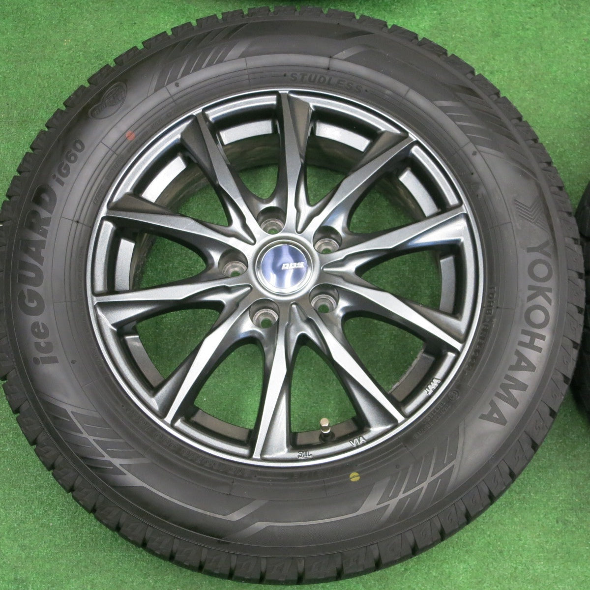 バリ溝！22年！キレイ！ほぼ10分★スタッドレス 215/65R16 ヨコハマ アイスガード iG60 D.O.S. DOS 社外 アルミ 16インチ PCD114.3/5H★6020102NKス