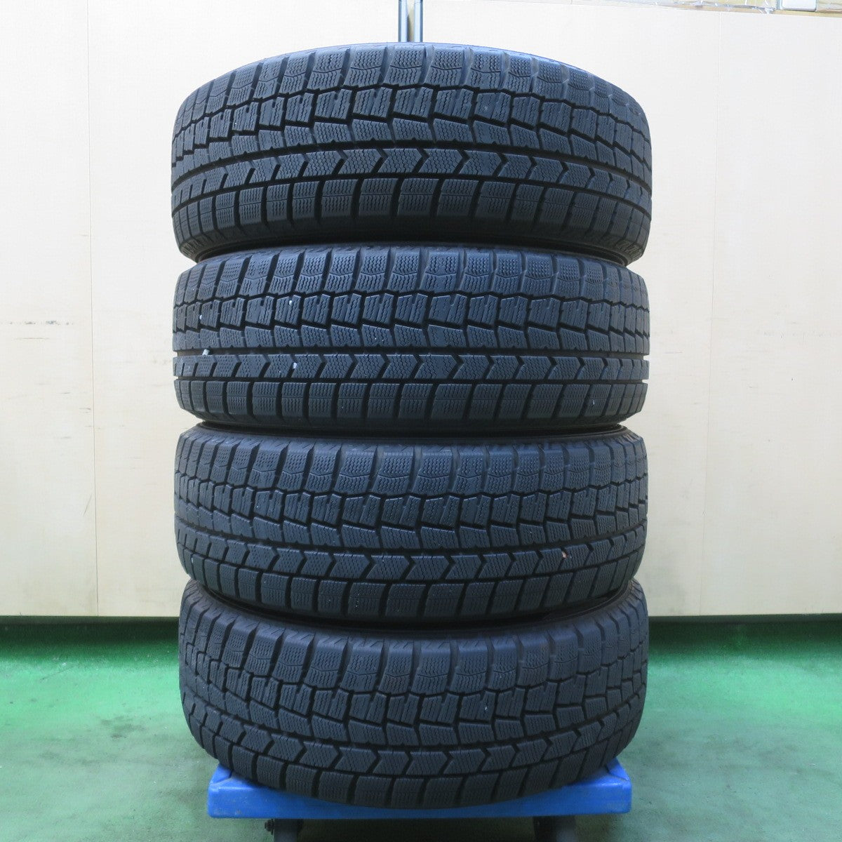 バリ溝！9.5分★プジョー 等 ATS CP Type 195/55R16 スタッドレス ダンロップ ウインターマックス WM02 CPタイプ 16インチ PCD108/4H★6021505IMス